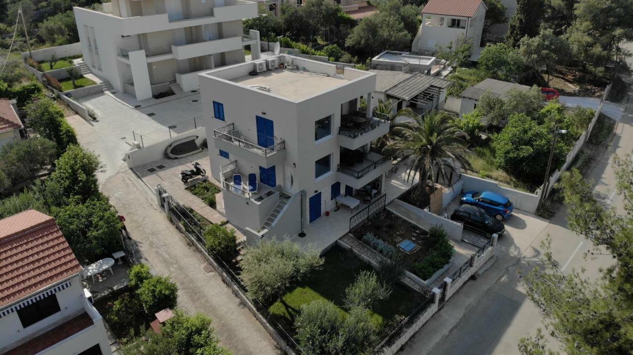 Villa La Bomboniera Слатине Екстер'єр фото